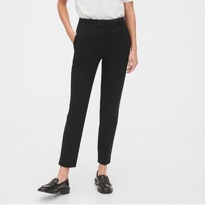 NWOT GAP high-rise slim ankle pants!